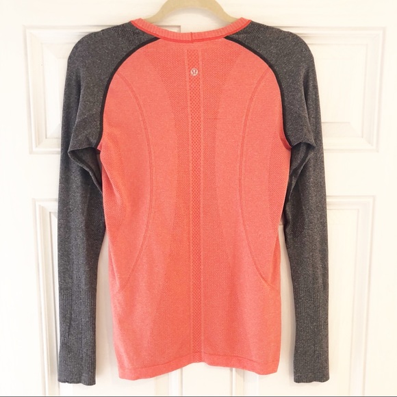 ❌SOLD❌ Lululemon Swiftly Tech Long Sleeve Size 8 - Picture 3 of 8